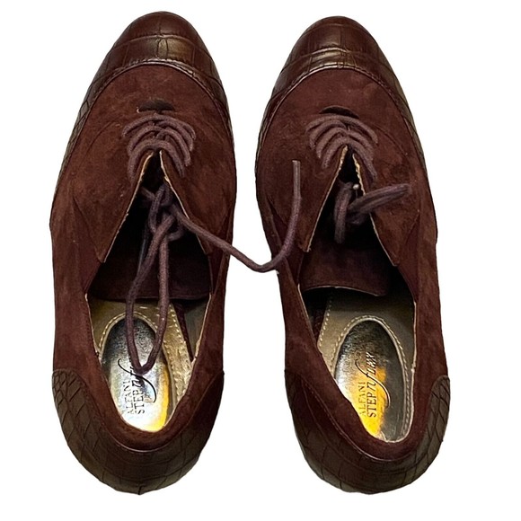 Alfani Step n Flex Zinea Maroon Leather Granny Heel Bootie Sz 5M EUC GrandmaCore - Picture 1 of 8